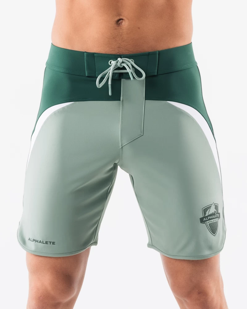 Alphalete Crescent Boardshort - Emerald Green