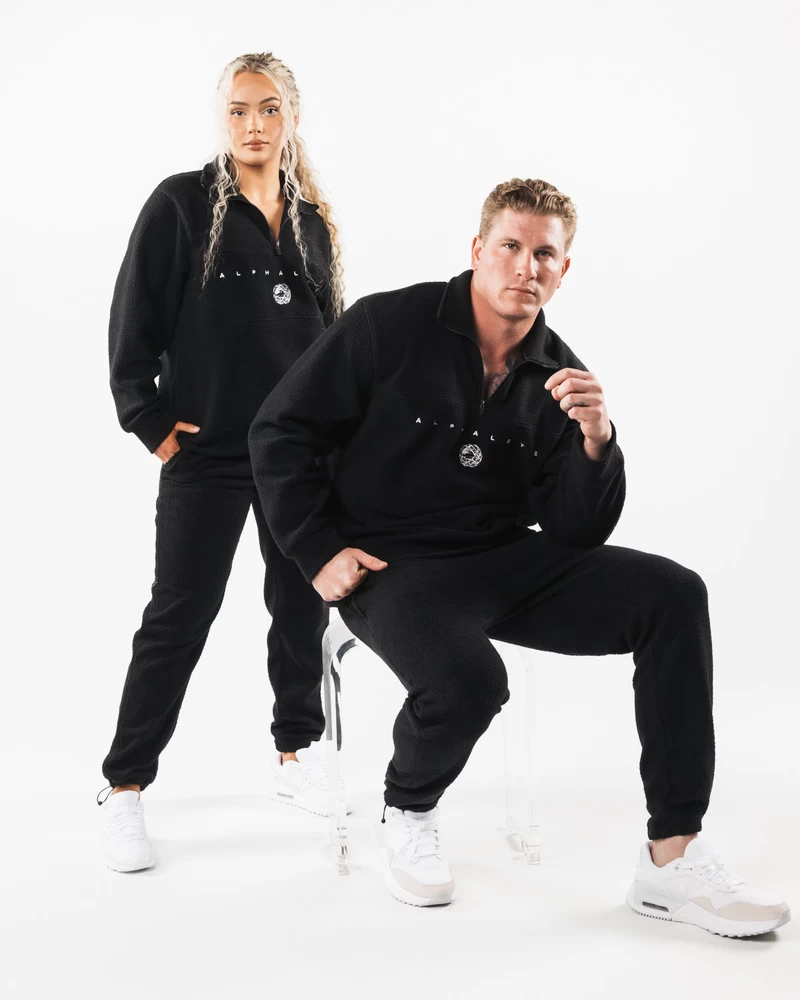 Alphalete King Quarter Zip - Black