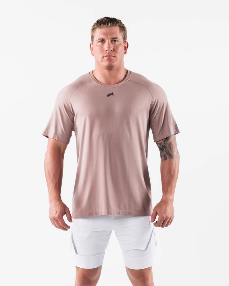 تي شيرت Alphalete Wolf Head Airtech - بورسلين