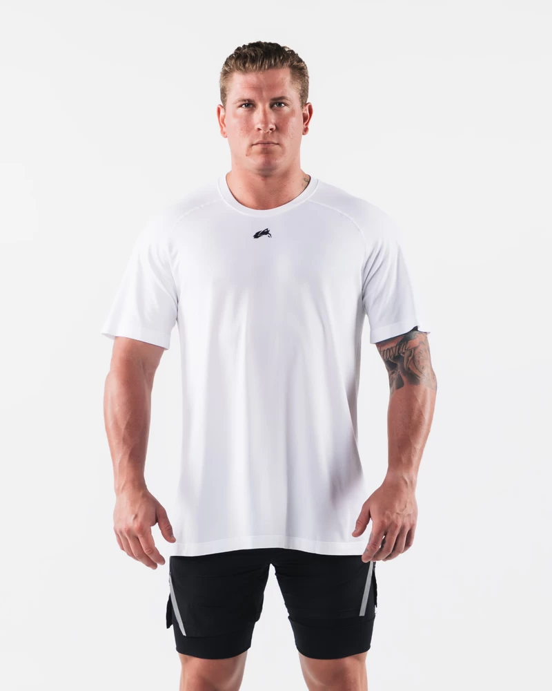 Alphalete Wolf Head Airtech Majica - Bela