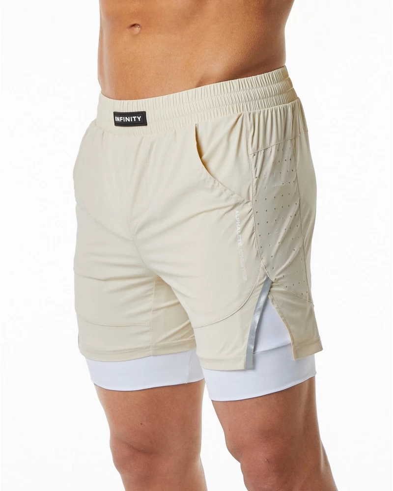 Alphalete Infinity Speed Short 5.5" - Vanilla