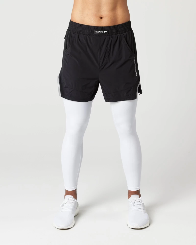Alphalete Infinity 2-in-1 Speed Short 5.5" - Black / White